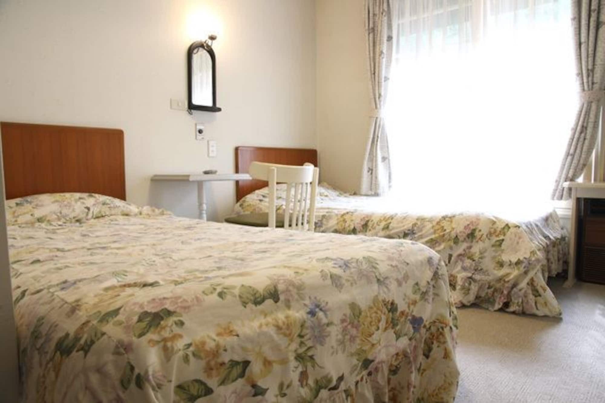 Ishiuchi Pension Bruges Minamiuonuma Exteriör bild